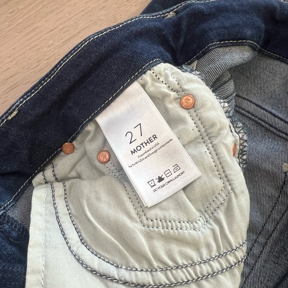 MOTHER The Looker Ankle Fray Jeans — “Tongue and Chic,” Size 27 - Picture 8 of 12